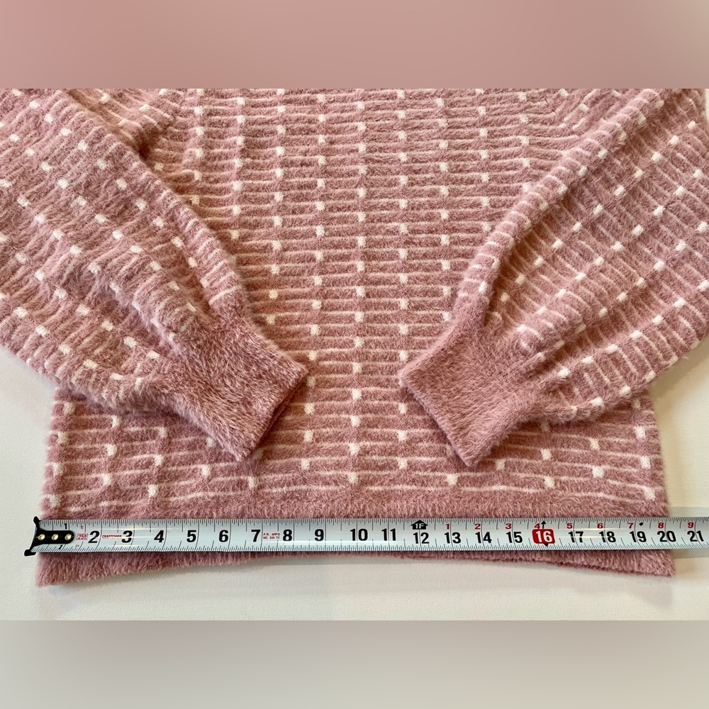 89th & Madison Statement Sleeve Geometric Mauve Pink White Sweater Large - Picture 5 of 14